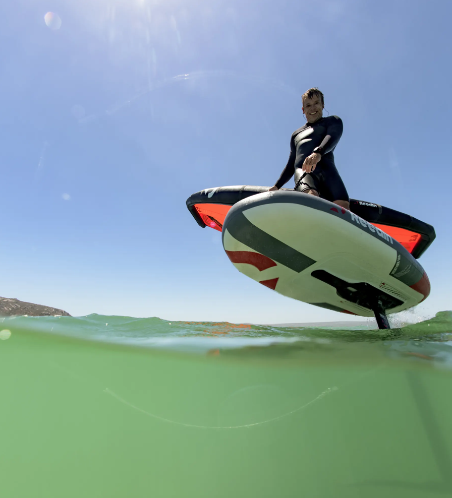 iFEATHER complete with Flight 1880 used - Image 2