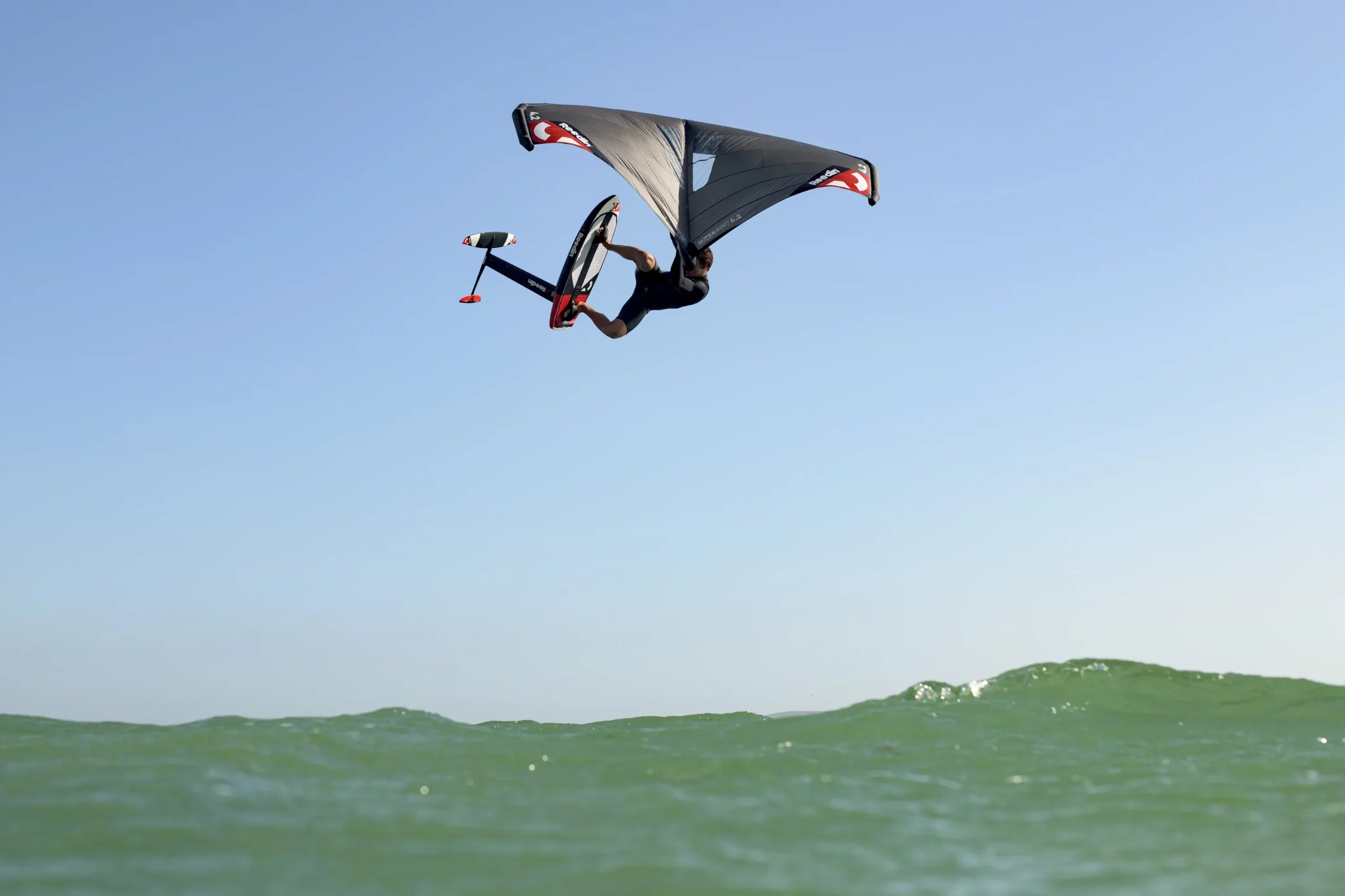 iFEATHER complete with Flight 1880 used - Image 3