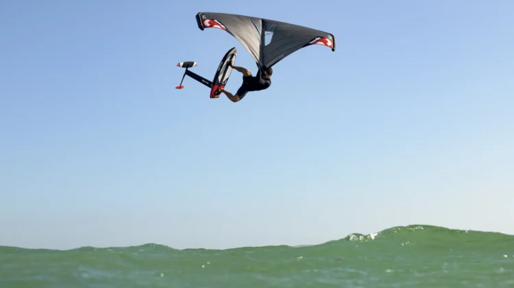 Wing foil vs lohesurf: kumb sobib sulle paremini?